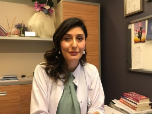 Nöroloji Uzmanı Doç Dr. Özlece, "Ms Hastalığını Basite Almayın"