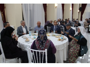 Şehit Yakınları Ve Gazilere İftar Yemeği