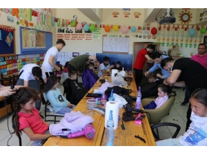 Bayram Tıraşları Kursiyerlerden