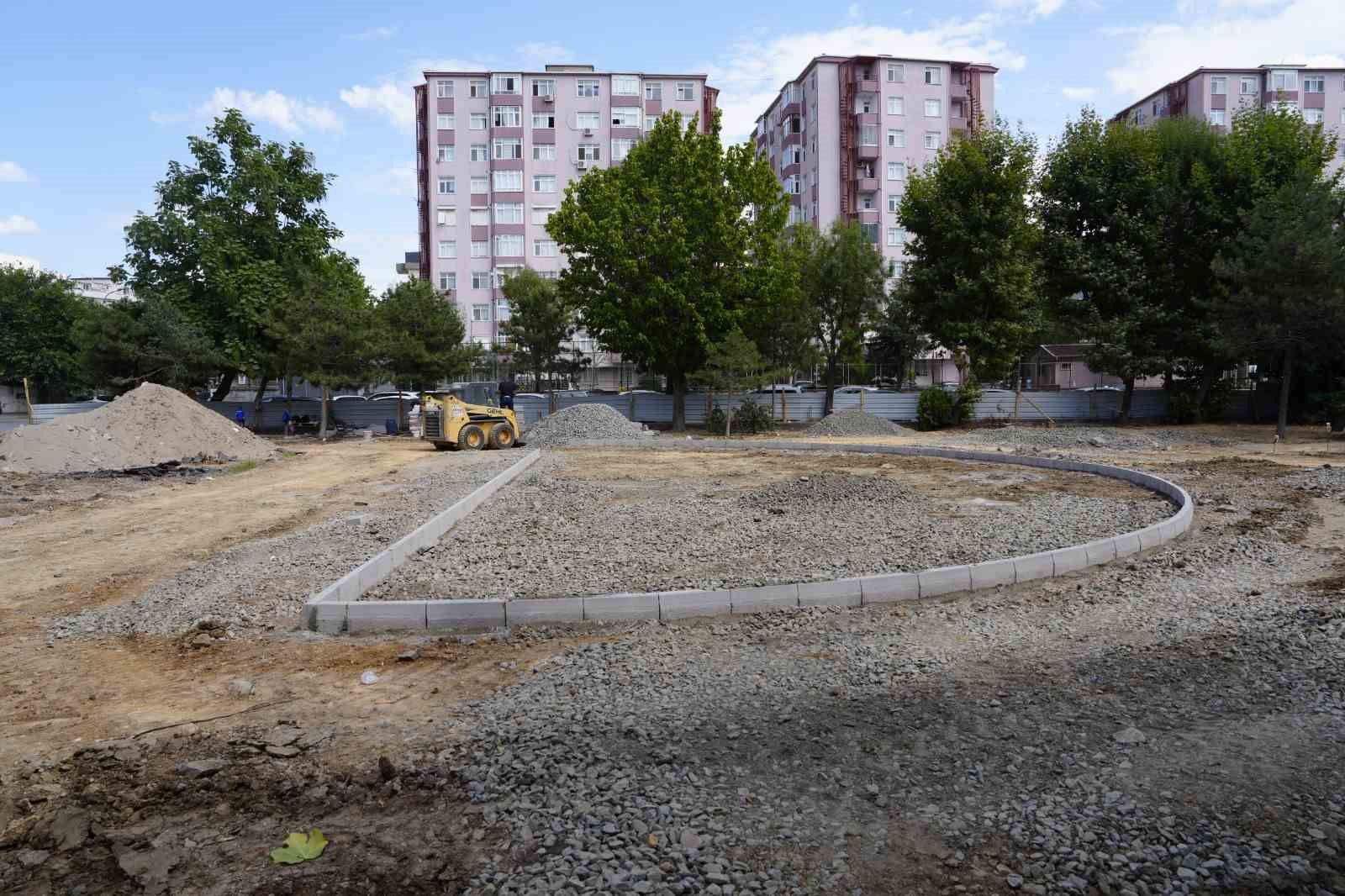 kartal-da-parklar-yenileniyor-yesil-alan-hacmi-artiyor