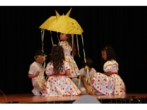 Miniklerin Yıl Sonu Etkinlikleri Büyük Beğeni Topladı