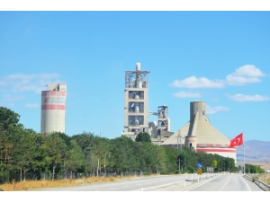 Aşkale Çimento Sanayinin Devler Liginde