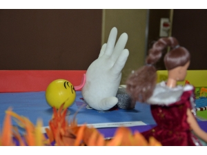 Deyimleri Maketlere Aktardılar