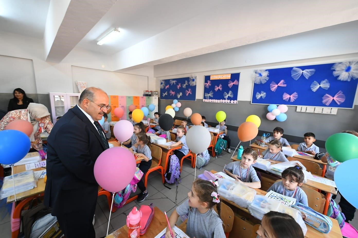 vali-ismail-ustaoglu-balikesir-de-ilk-ders-zilini-caldi