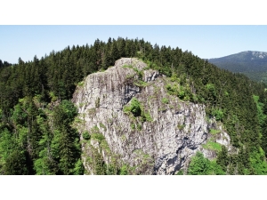 Doğal Teras ’Ablak Taşı’nın Doyumsuz Manzarası