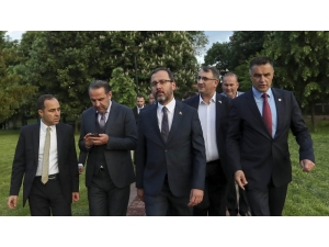 Bakan Kasapoğlu’ndan Süper Lig’e Yükselen Kulüplere Kutlama