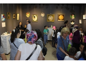 Minik Eller Hayalini Toprakla Şekillendirdi