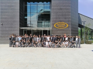 Öğrenciler, Uzayın Derinliklerin Yolculuk Yaptı