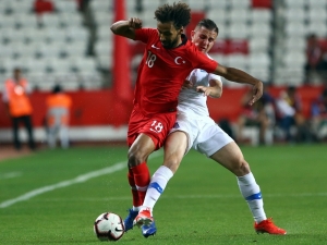 Antalyasporlu Nazım Sangare İlk Kez Ay-yıldızlı Formayı Giydi