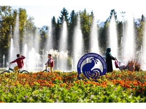 Büyükşehir Denizli’yi Çiçeklerle Donatıyor