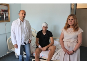 Beyin Kanaması Geçiren Turist, Marmaris Devlet Hastanesi’nde Yapılan Ameliyatla Hayata Tutundu