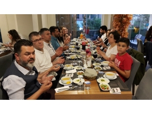 Eskişehir Eczane Teknisyenleri Derneği İftar Programı