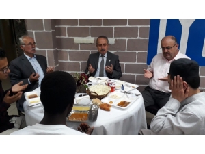 Göçmenler İftarda Buluştu