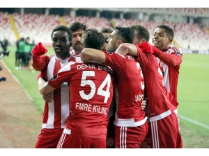 Yiğidolar Evinde Daha Başarılı