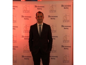 Göğüs Estetiğinde Karın Dokuları Kullanılıyor