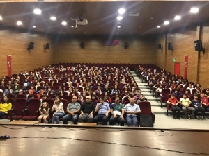 En Küçüğü Araştırma Söyleşisi