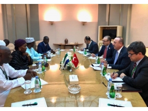 Çavuşoğlu, Sierra Leone Dışişleri Bakanı Tunis İle Görüştü