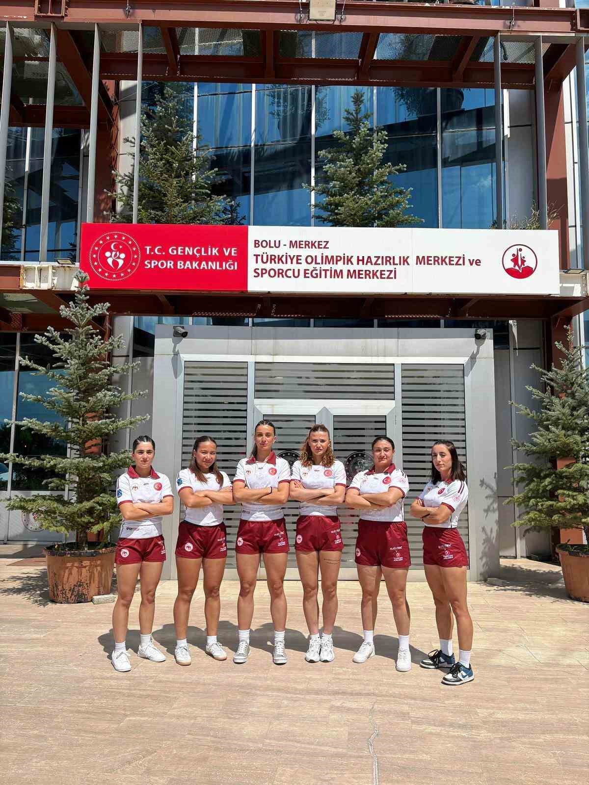 korfez-genclerbirligi-nin-6-kadin-ragbicisi-milli-formayla-avrupa-sahnesinde
