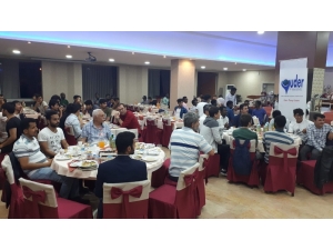 Uluslararası Öğrenciler Kadir Gecesinde Yuder’in İftar Sofrasında Buluştu