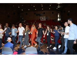 Haluk Levent, Lösemi Hastası Bünyamin İle Diyarbakır’da Düet Yaptı