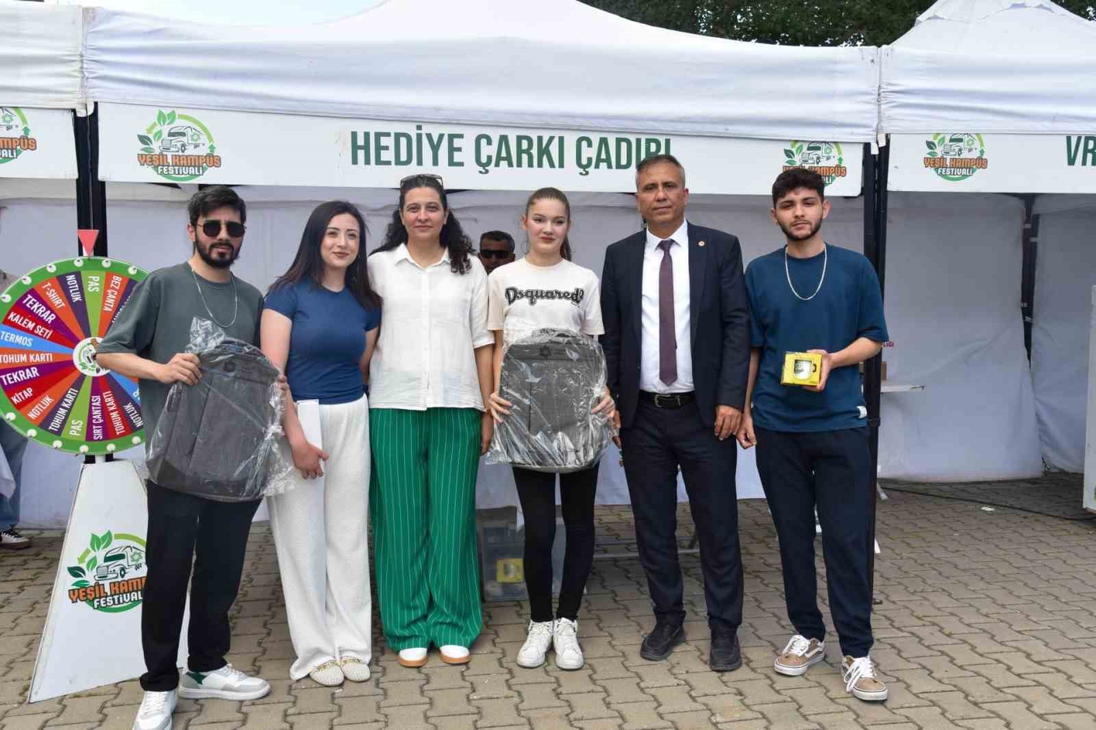 bilecik-te-yesil-kampus-festivali-gerceklestirildi