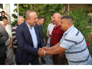 Dışişleri Bakanı Çavuşoğlu: "Tüm Ümmetin Bayramını Kutluyorum"