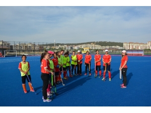 Hokeyin Sultanları, Avrupa Şampiyonası İçin Yola Çıkıyor