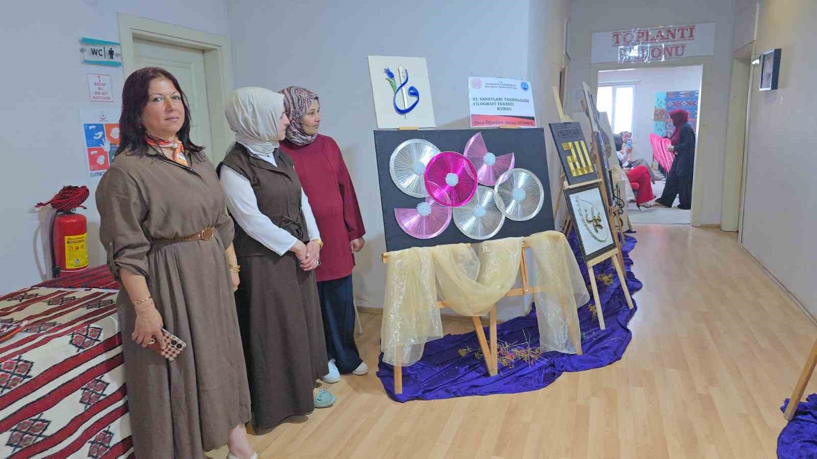 sabir-ve-zarafetin-sanati-filografi-genclerle-gelecege-tasiniyor
