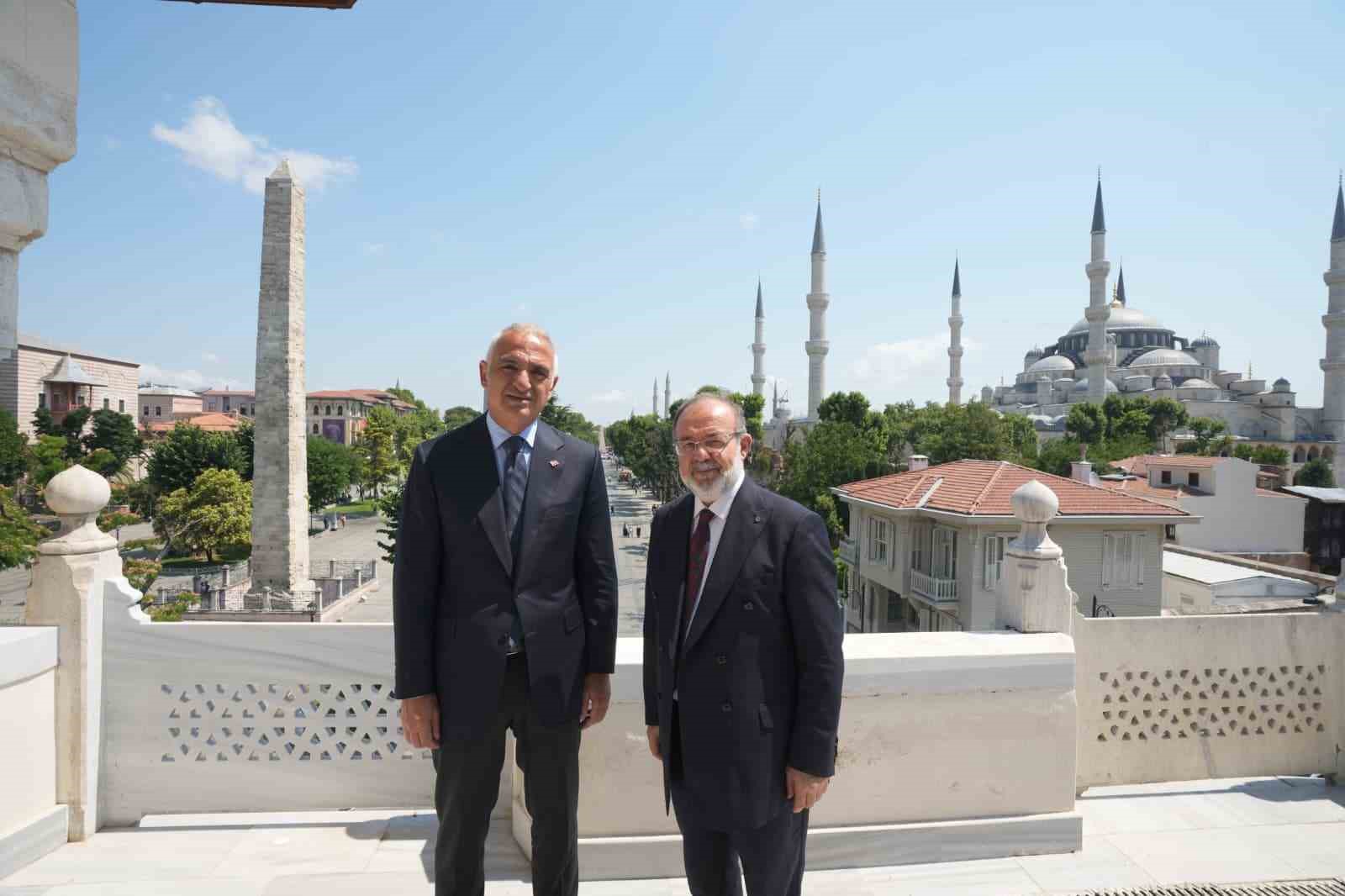 bakan-ersoy-medeniyet-birikimimizi-ilimle-bulusturan-calismalari-memnuniyetle-takip-ediyoruz