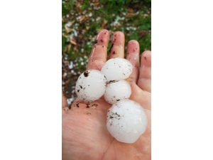 Sinop’a Ceviz Büyüklüğünde Dolu Yağdı