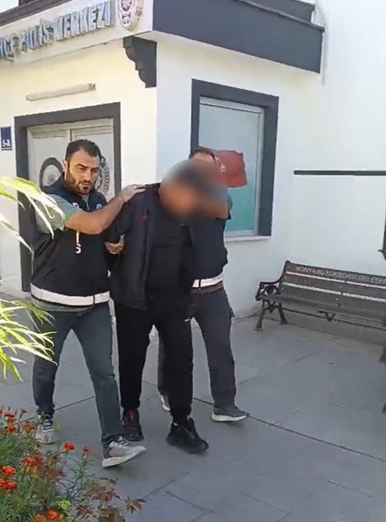 konya-da-trafikte-elinde-sopayla-saldiri-girisimine-380-bin-tl-ceza