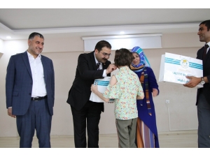 Sevgi Evlerindeki Çocuklar Unutulmadı