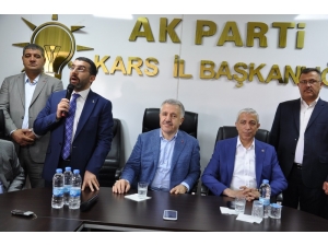 Ak Parti Kars İl Başkanlığı’nda Bayramlaşma