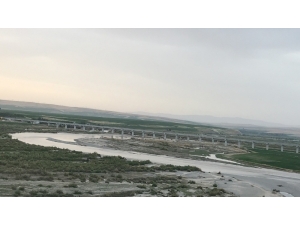 Batman’da Serinlemek İçin Girdiği Çaydan Çıkamadı