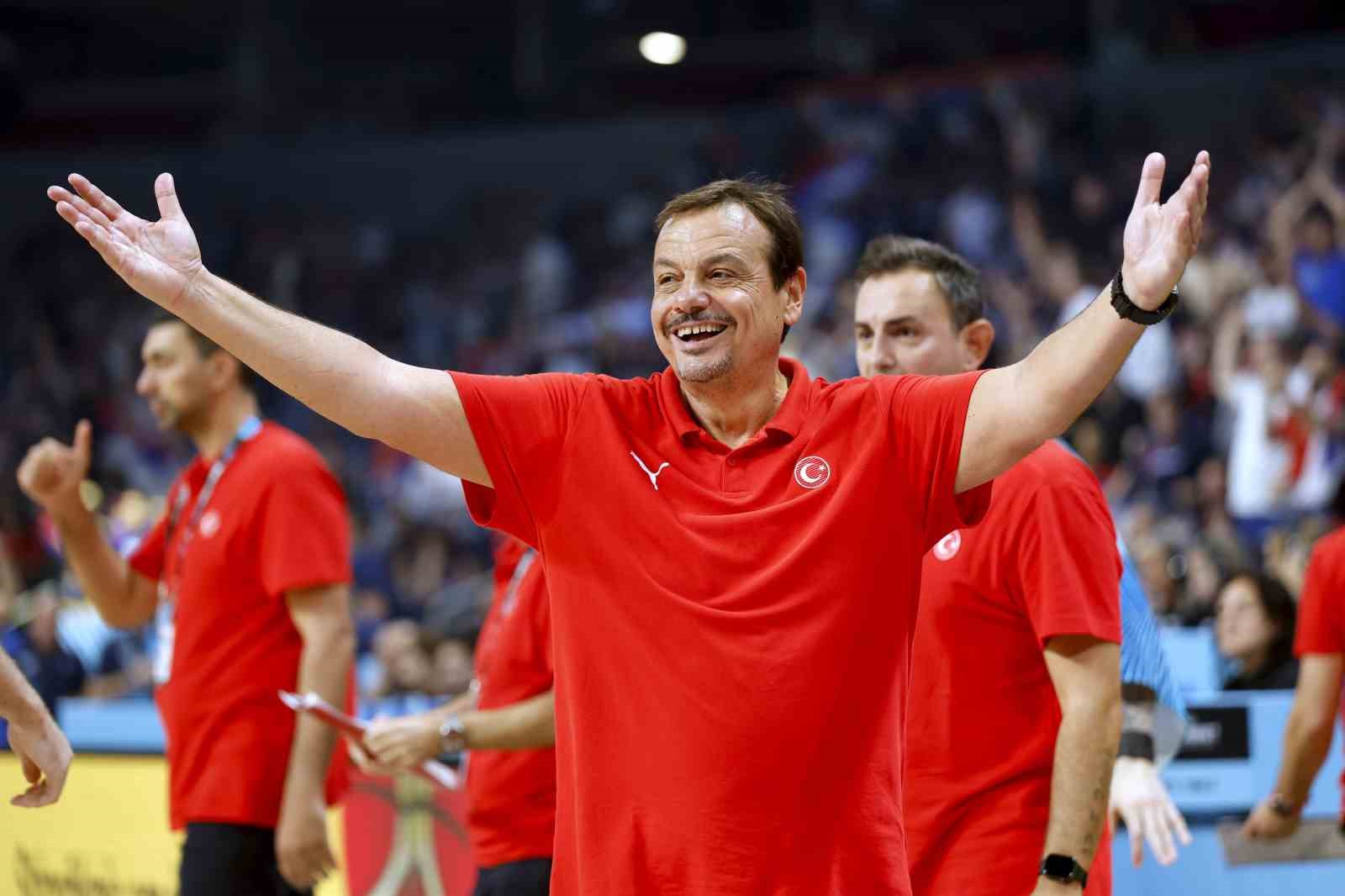 ergin-ataman-a-milli-erkek-basketbol-takimi-ile-dalya-diyecek