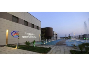 Haciz Şoku Yaşayan Kuşadası-efes Kongre Merkezi İçin Seferberlik