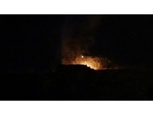 Diyarbakır’da Tarihi Surlarda Korkutan Yangın