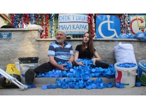 Engellilere Umut Olan Dede İle Torunun Sosyal Medya Hesabı Çalındı