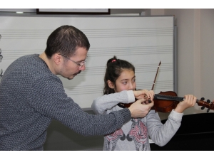 Yüksel Yalova Güzel Sanatlar Lisesi Yetenekli Öğrencileri Bekliyor