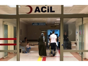 Siirt’te Merdivenden Düşen 6 Yaşındaki Çocuk Ağır Yaralandı