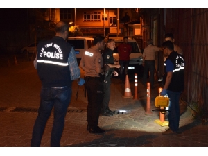 Silahlı Yağma Ve Yaralamaya 3 Tutuklama