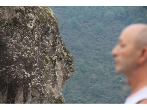 Efsaneyi Duyan Geliyor