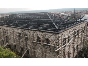 Kars Beylerbeyi Sarayı’nın Yapımı Sürüyor