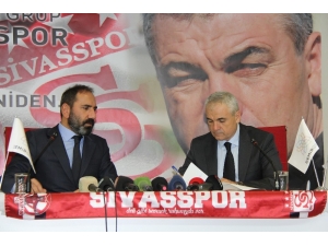 Sivasspor, Çalımbay İle Sözleşme İmzaladı