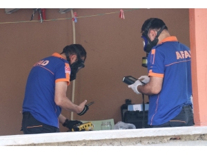 Mutfak Masasında Bulduğu Toz Elini Yakınca Afad Ekipleri Alarma Geçti