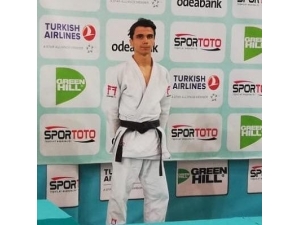 Salihlili Judocuya Milli Görev