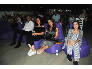 Mezitli’de Yazlık Sinema Sezonu Başladı