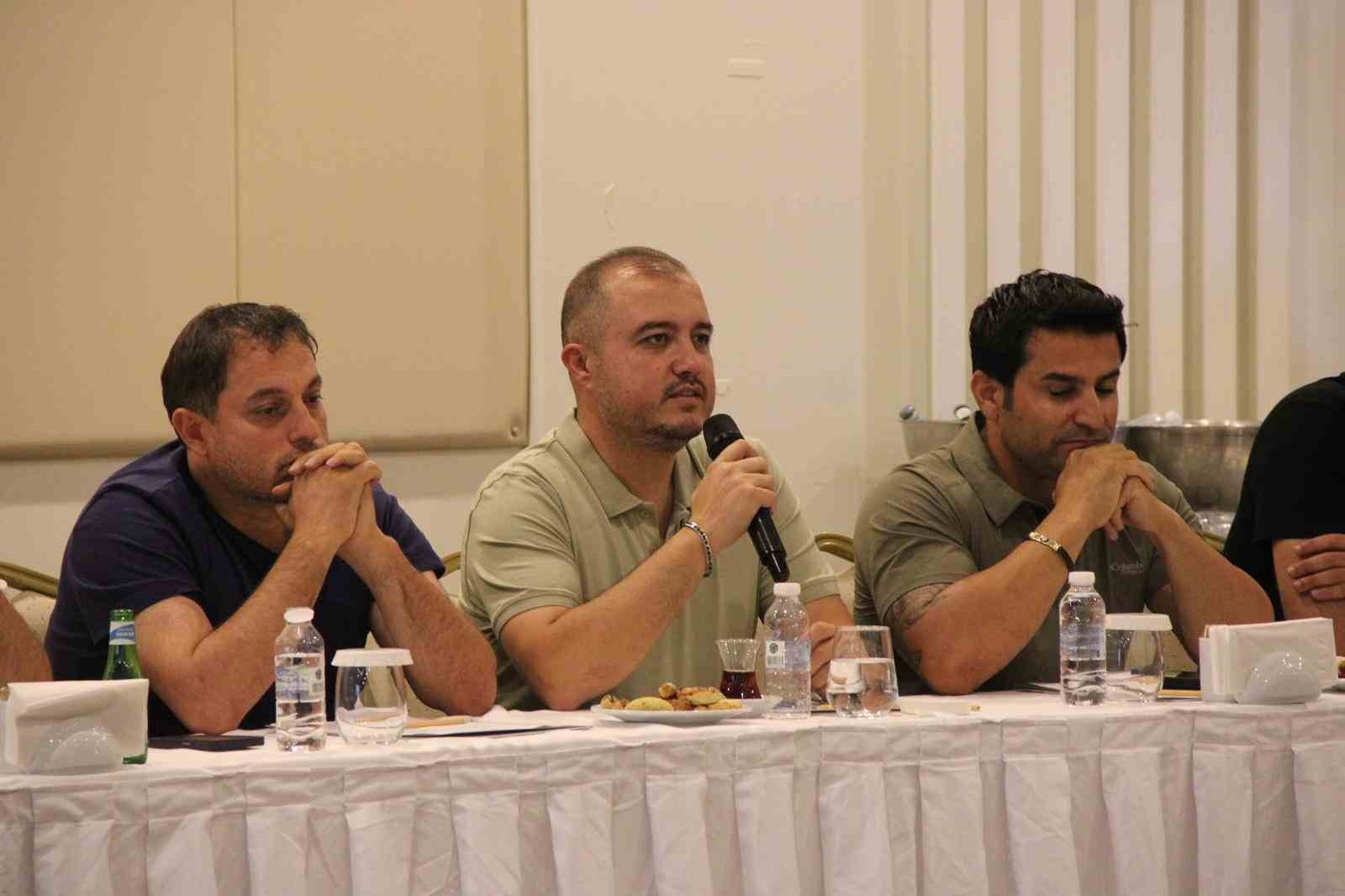 muglaspor-yonetimi-ilk-toplantisini-gerceklestirdi
