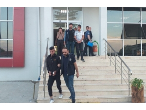 Motosiklet Hırsızları Suçüstü Yakalandı