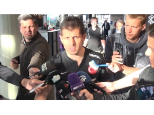 İzlandalı Vatandaştan Emre Belezoğlu’na Çirkin Hareket